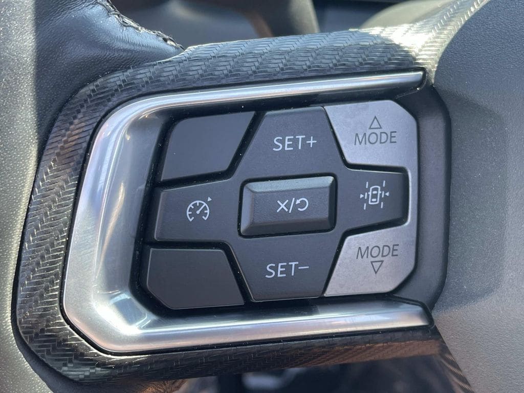 2024 Ford Mustang EcoBoost Premium - Photo 31