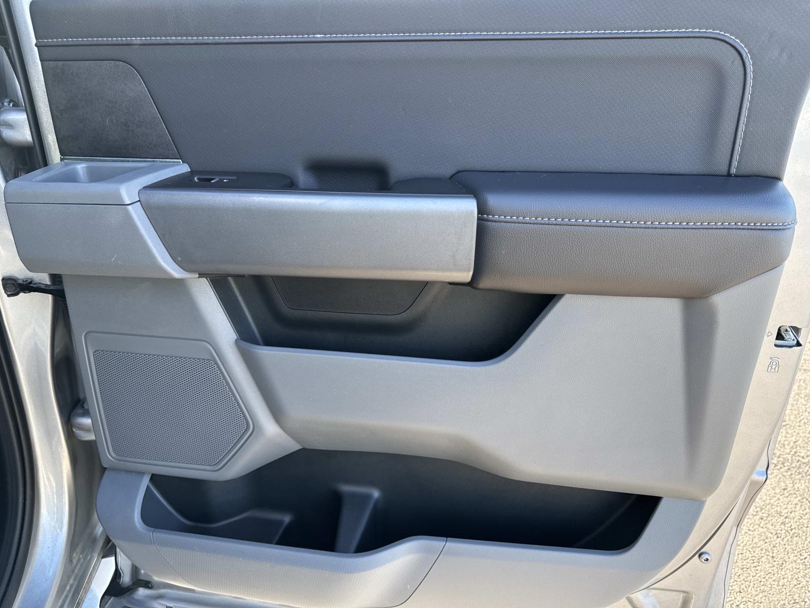 2025 Ford F-150 XLT - Photo 20