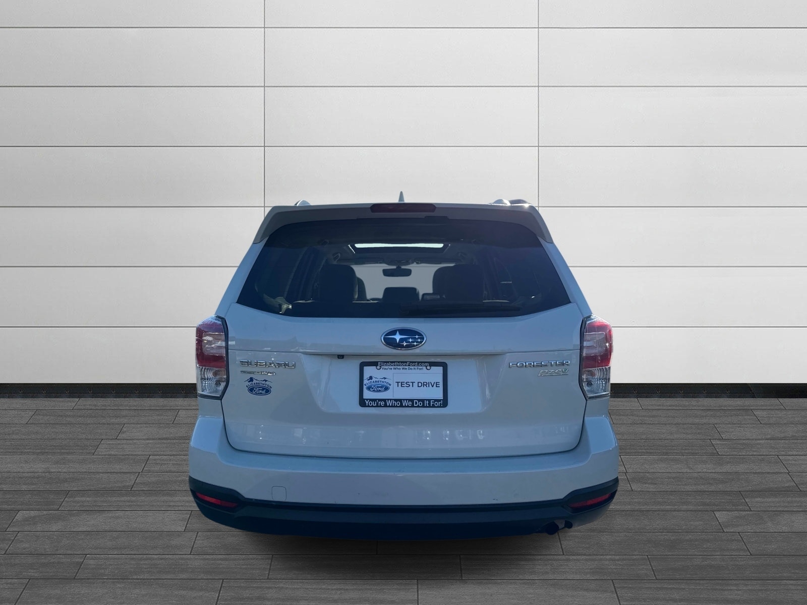 2017 Subaru Forester Premium - Photo 4