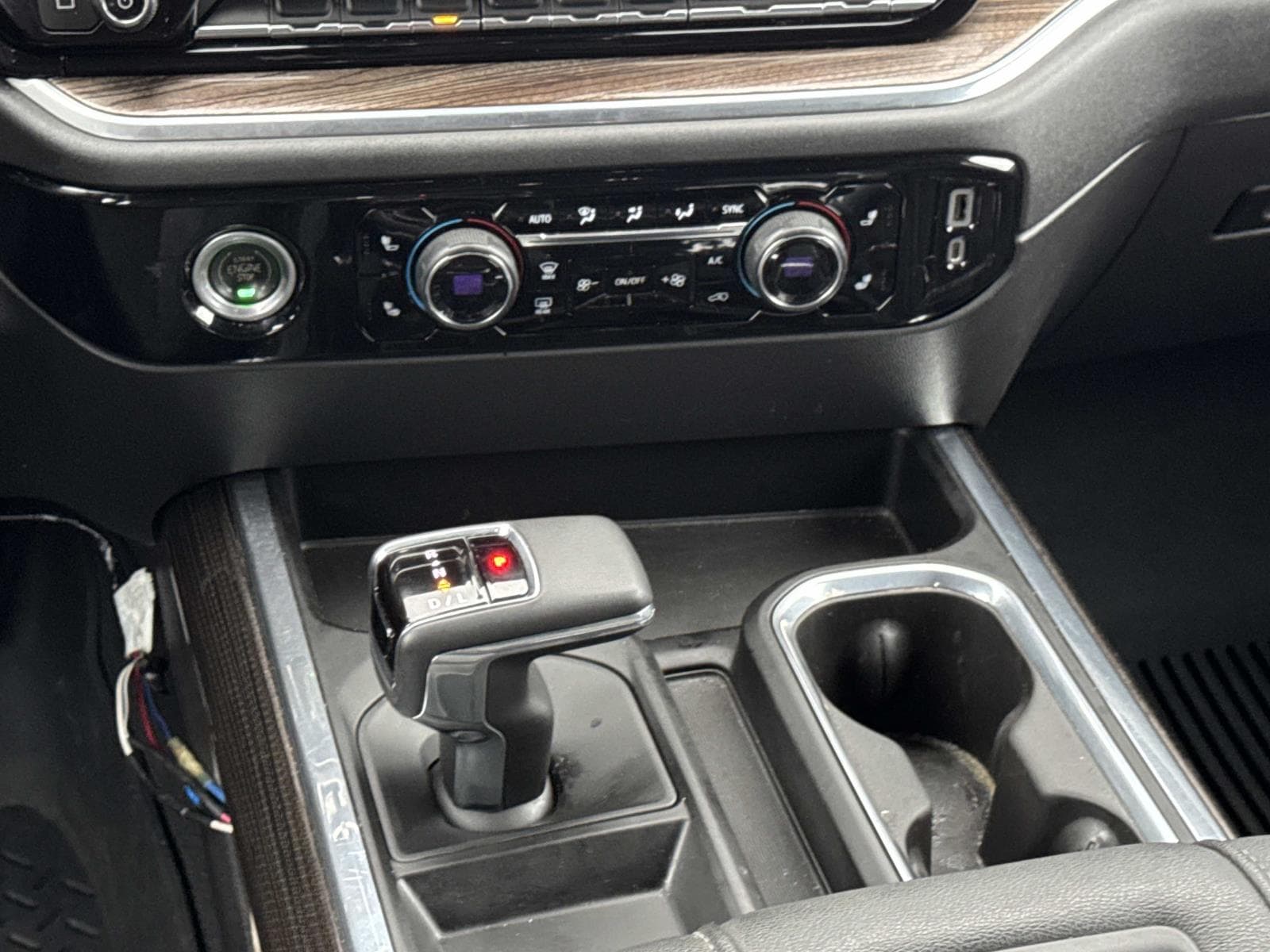 2022 Chevrolet Silverado 1500 RST - Photo 17