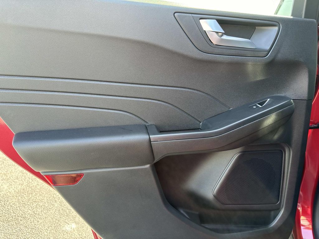 2026 Ford Escape ST-Line - Photo 20