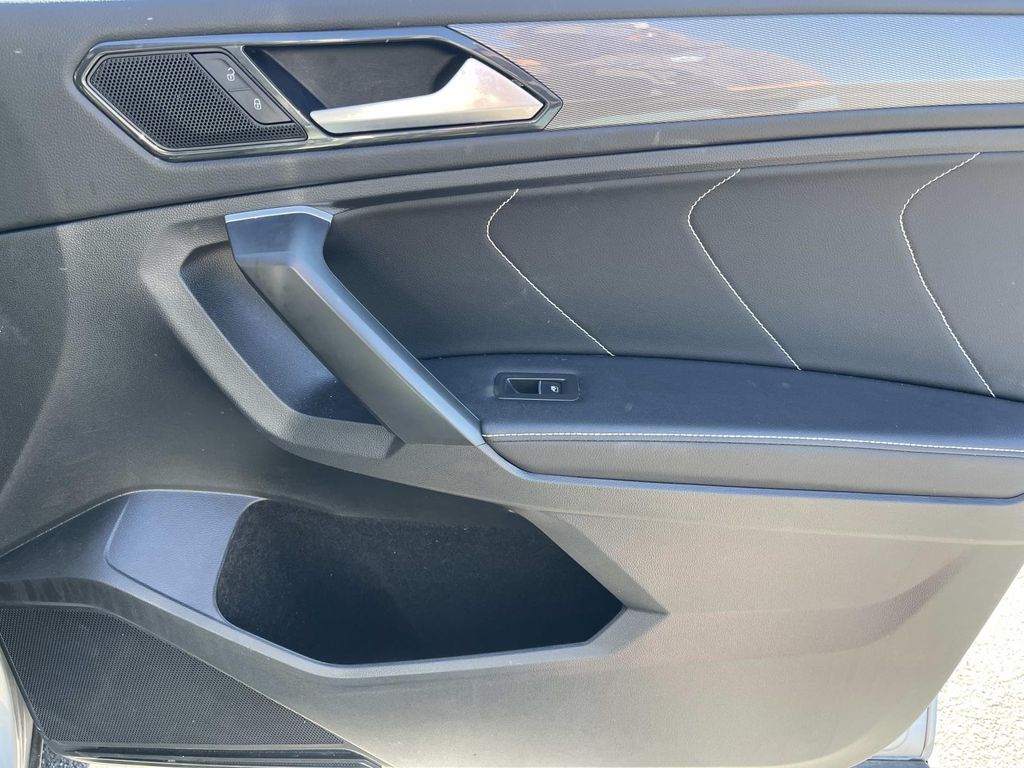 2024 Volkswagen Tiguan SE - Photo 24