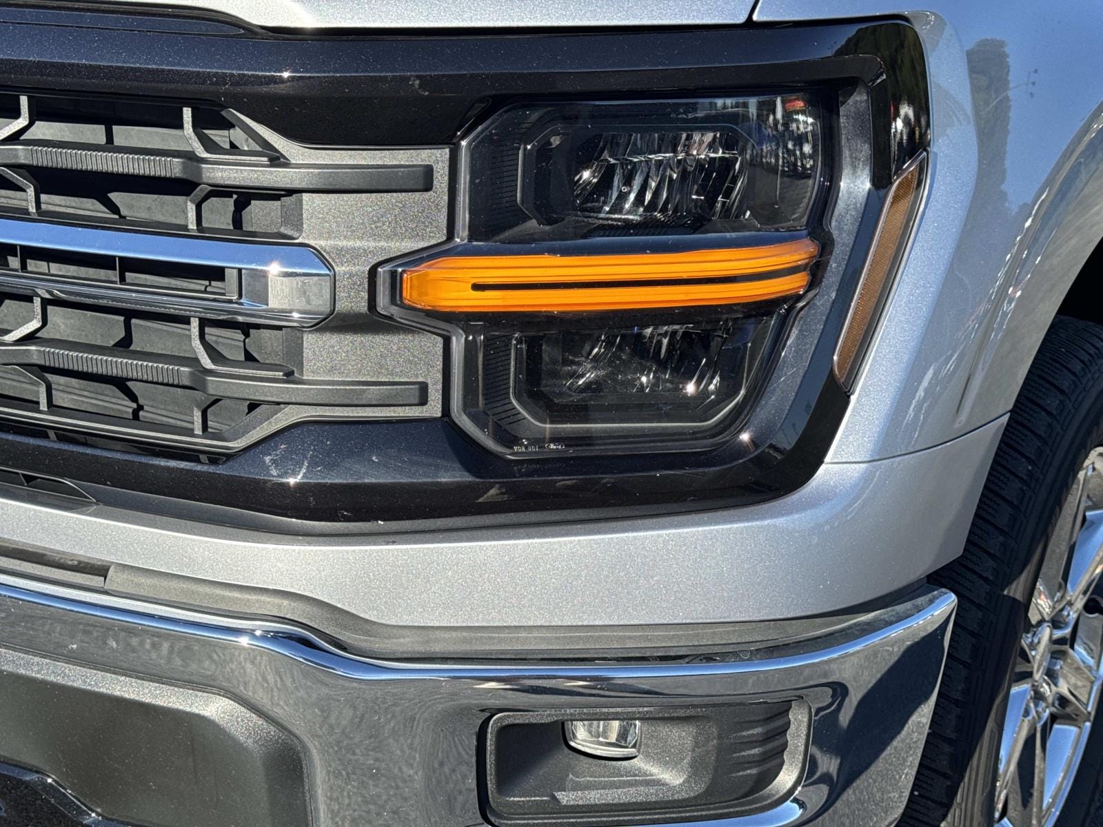 2025 Ford F-150 XLT - Photo 9