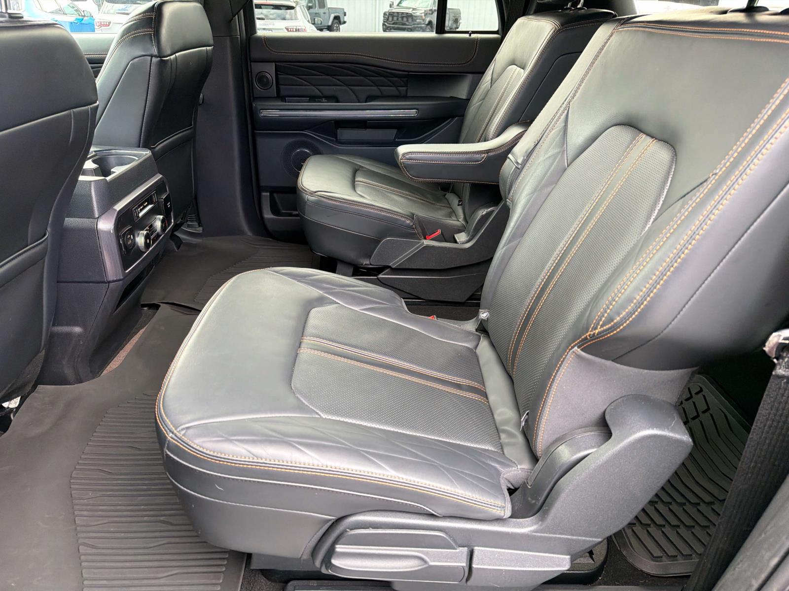 2023 Ford Expedition Platinum - Photo 19