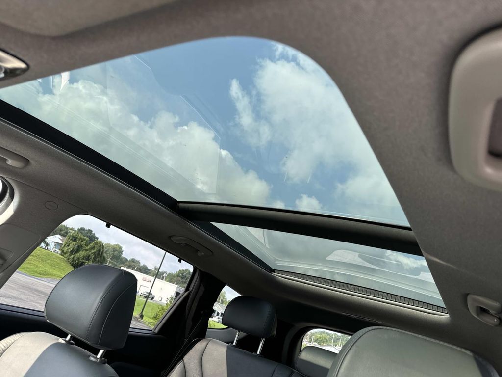 2023 Hyundai Santa Fe Limited - Photo 35
