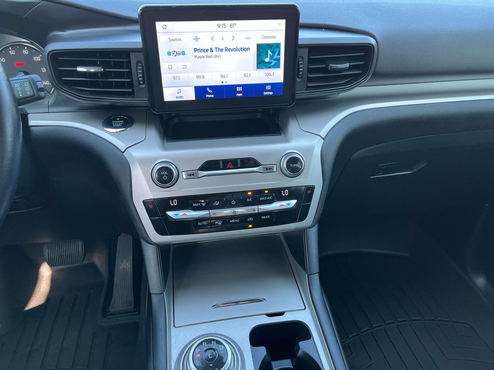 2021 Ford Explorer XLT - Photo 14