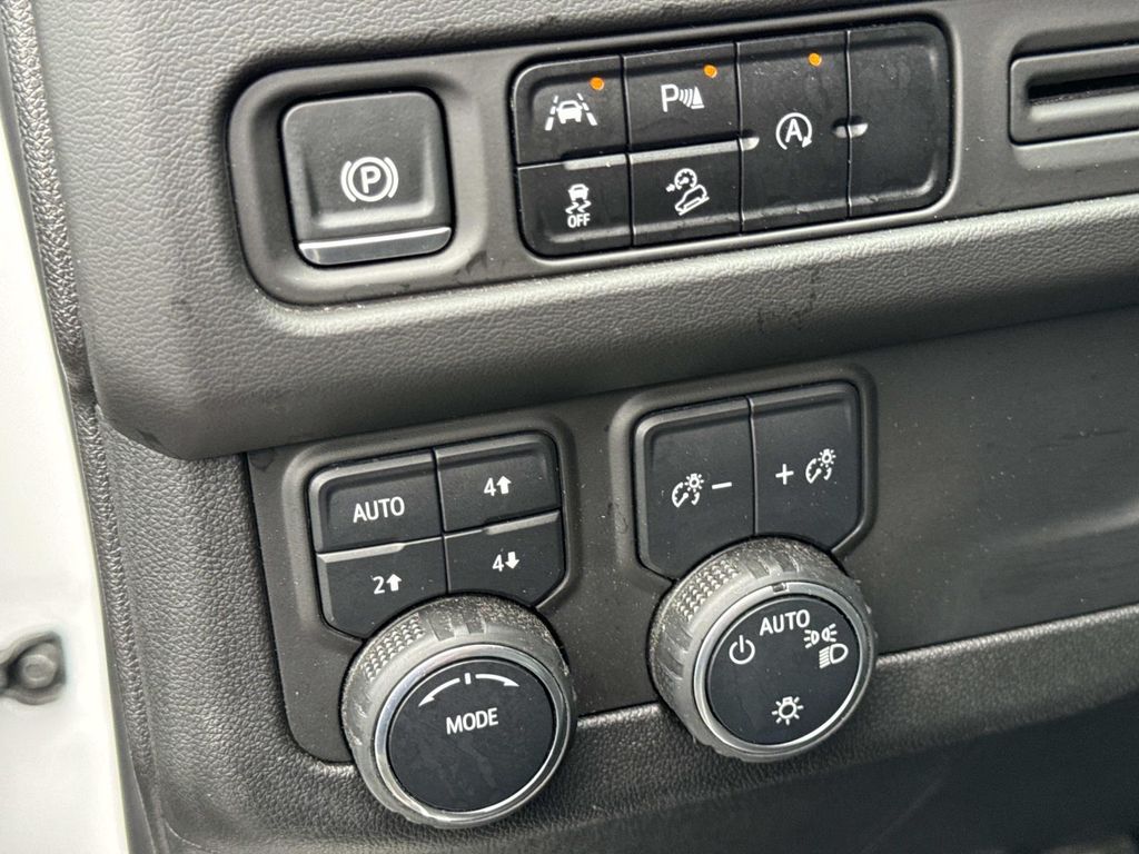 2024 Chevrolet Tahoe Premier - Photo 36
