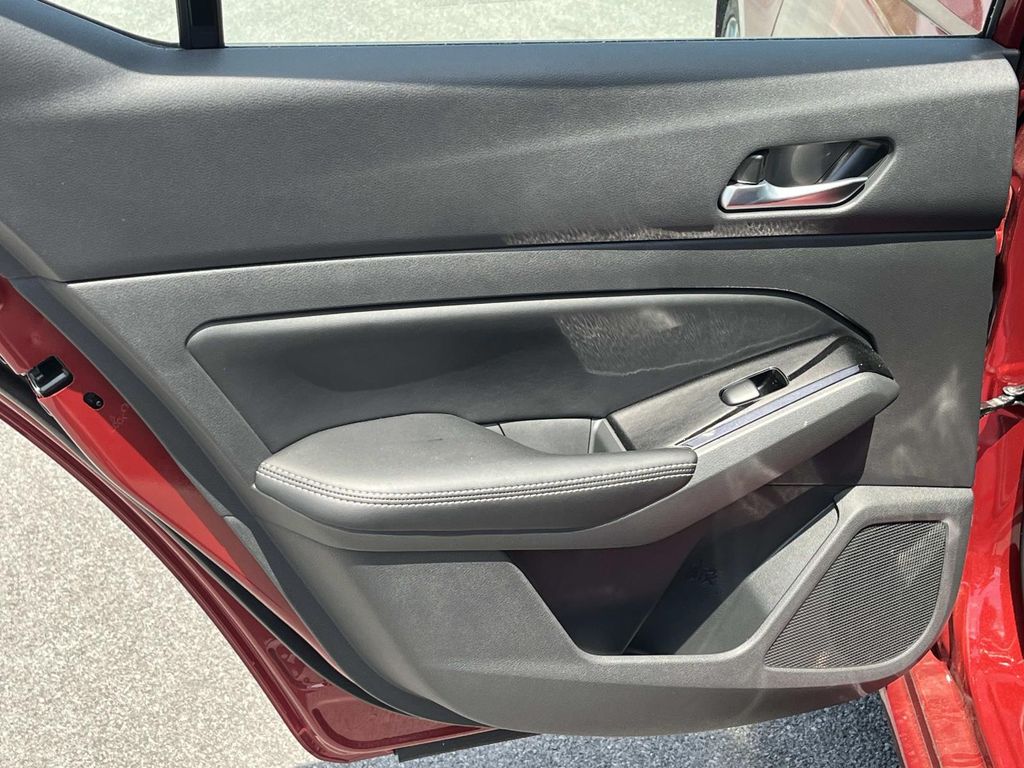 2024 Nissan Altima SL - Photo 15