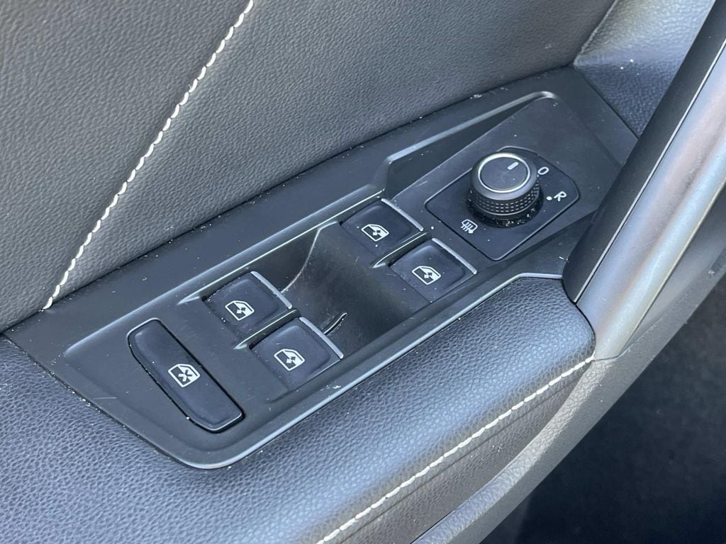 2024 Volkswagen Tiguan SE - Photo 28