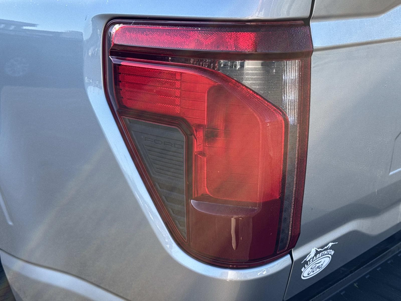 2025 Ford F-150 XLT - Photo 10