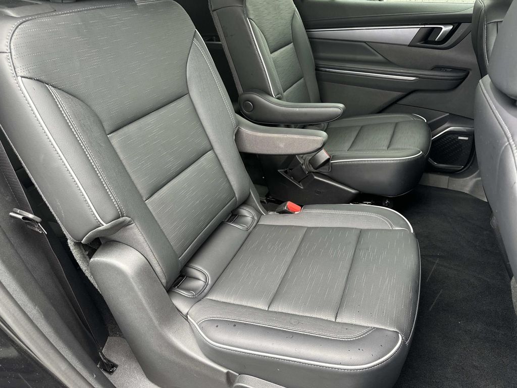 2026 Buick Enclave Sport Touring - Photo 25