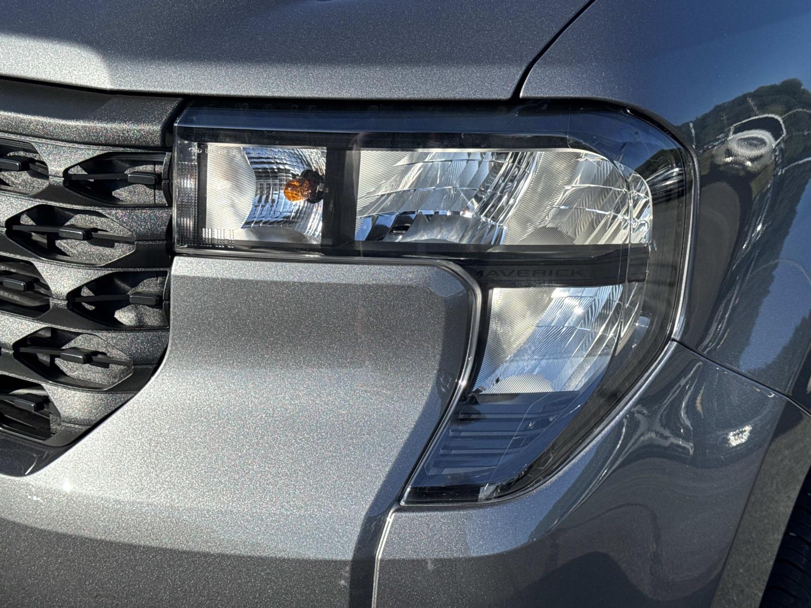 2026 Ford Maverick XL - Photo 9