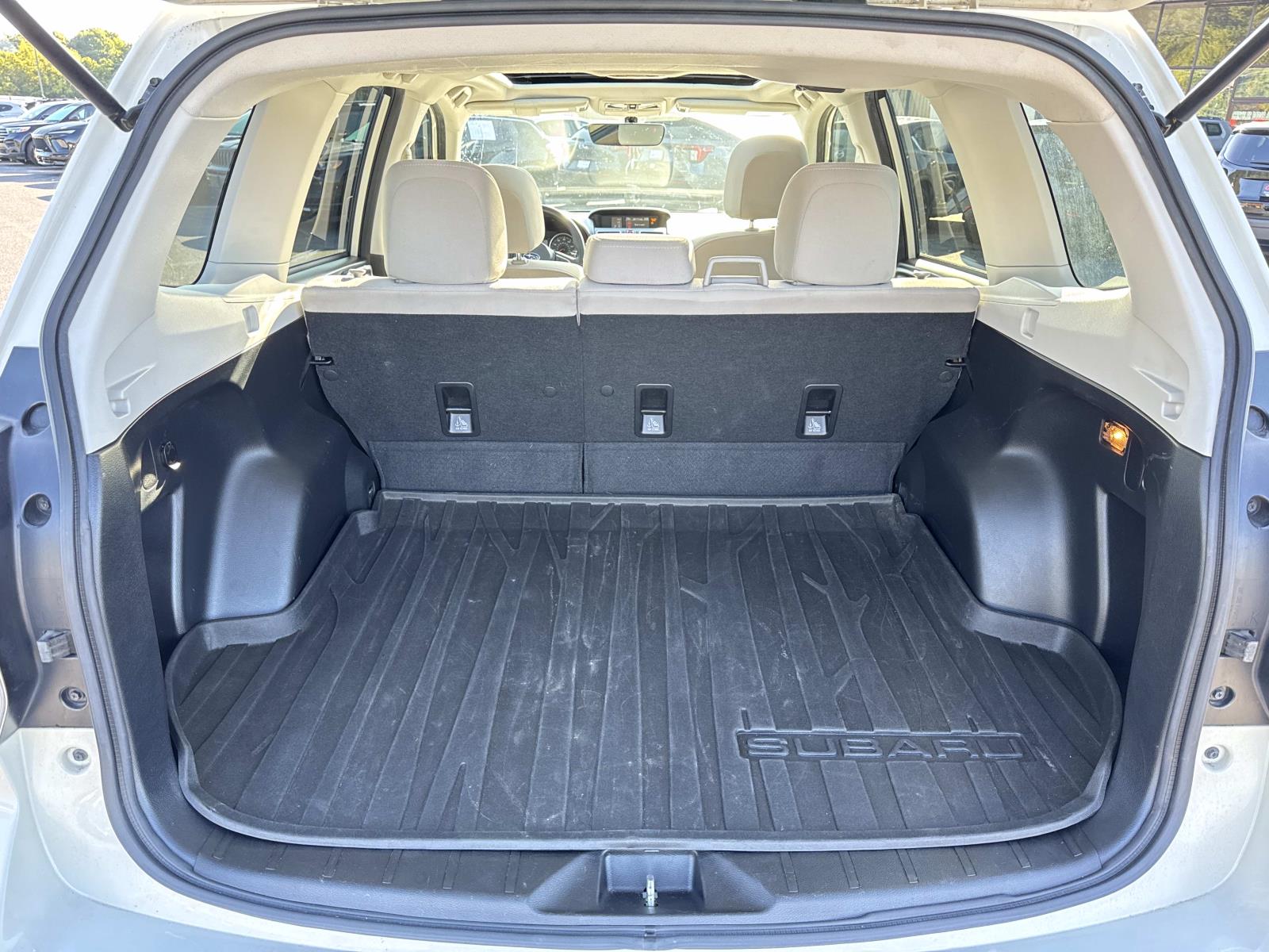 2017 Subaru Forester Premium - Photo 12