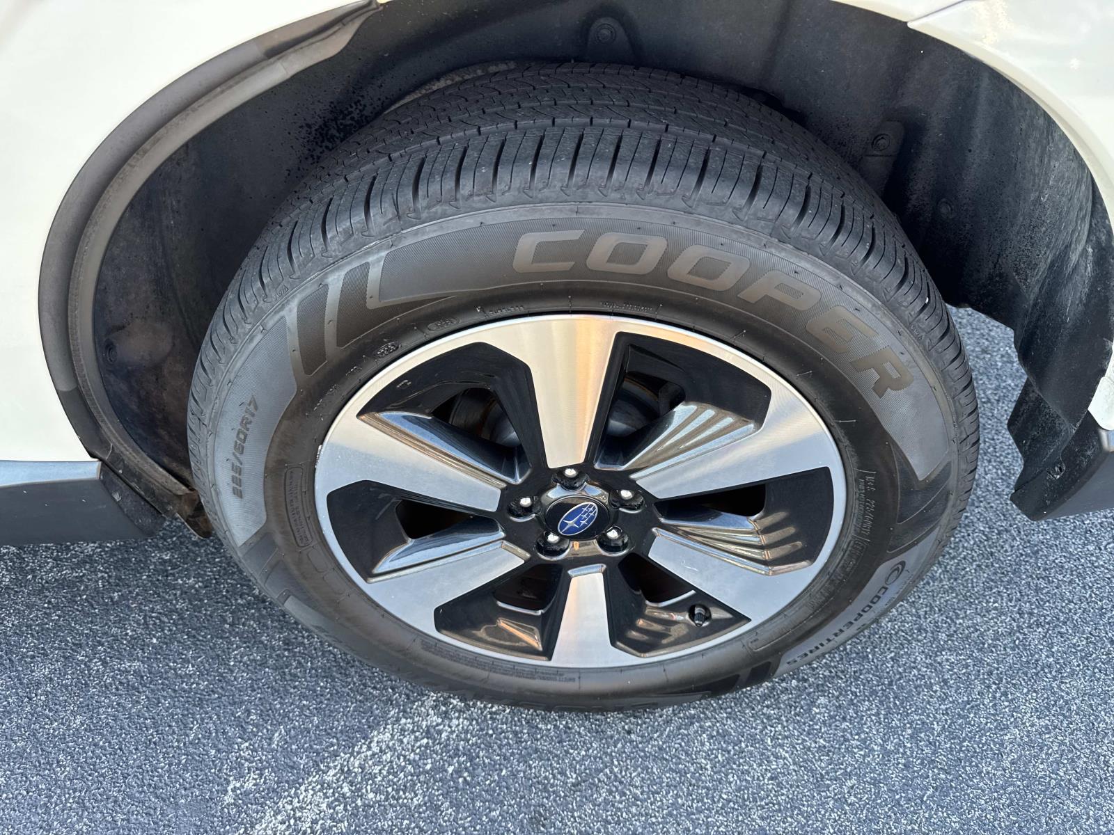 2017 Subaru Forester Premium - Photo 11