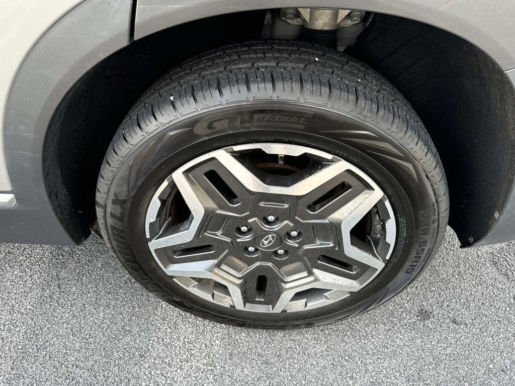 2023 Hyundai Santa Fe Limited - Photo 11