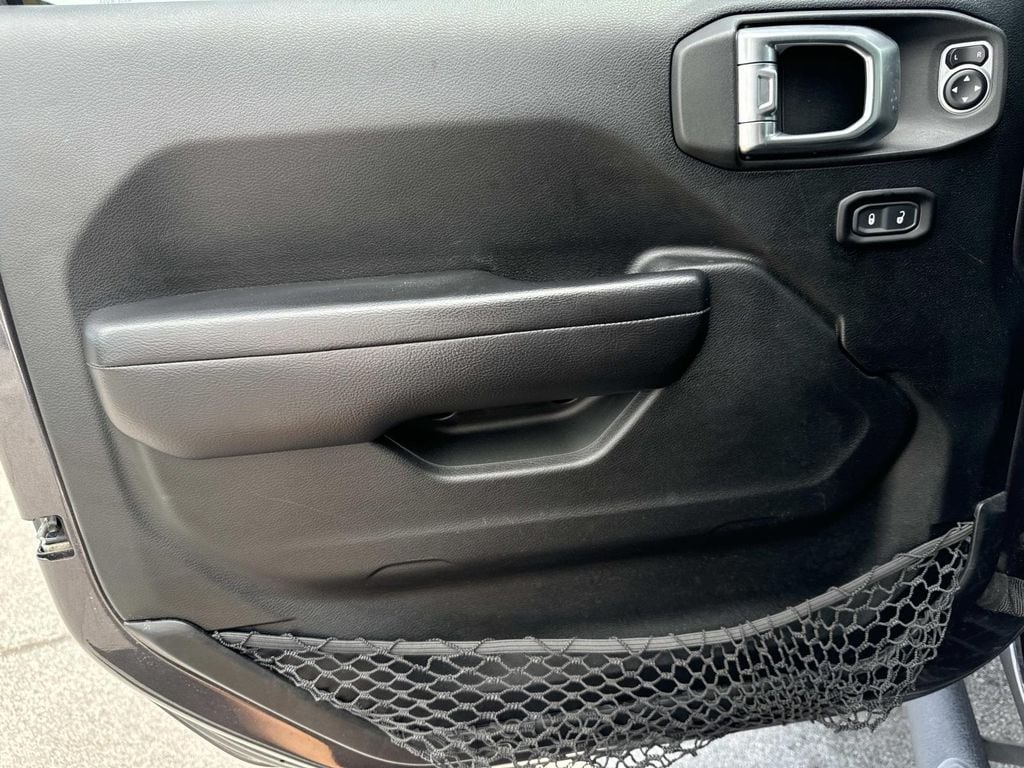 2020 Jeep Wrangler Unlimited Rubicon - Photo 26