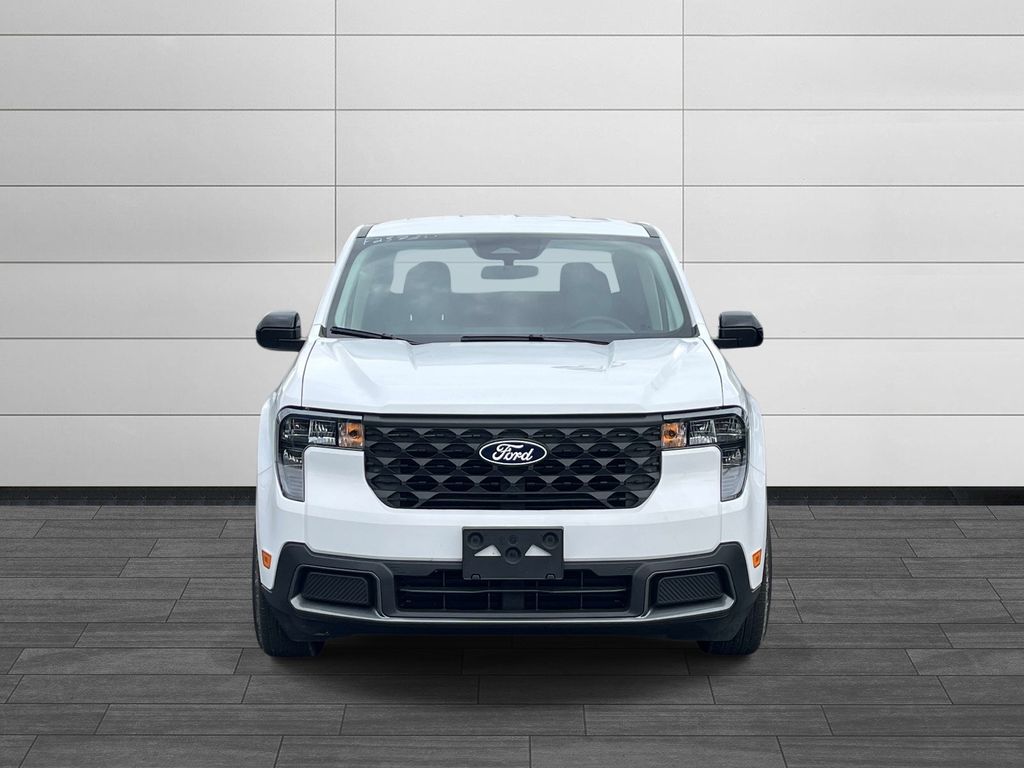 2025 Ford Maverick XLT - Photo 9