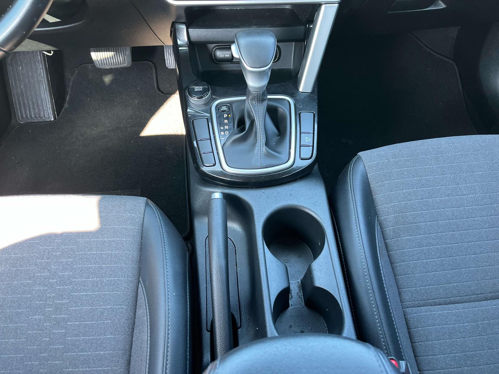 2023 Kia Seltos S - Photo 14