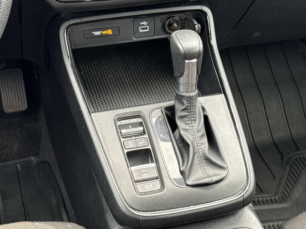 2024 Honda CR-V LX - Photo 16