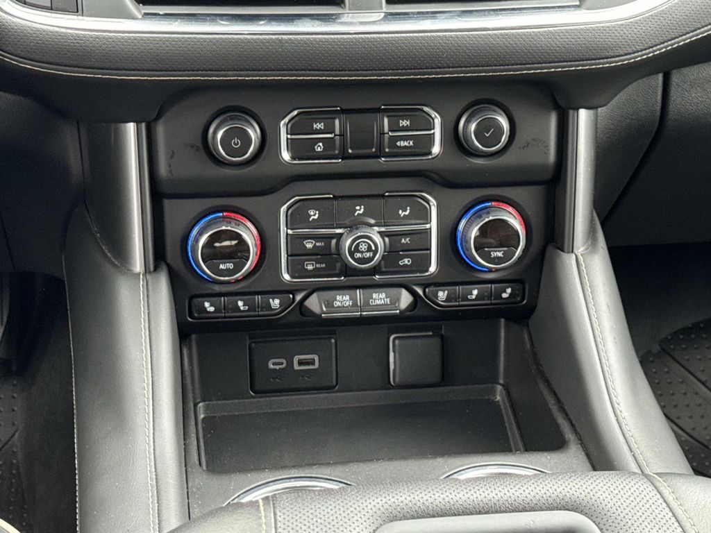 2024 Chevrolet Tahoe Premier - Photo 18