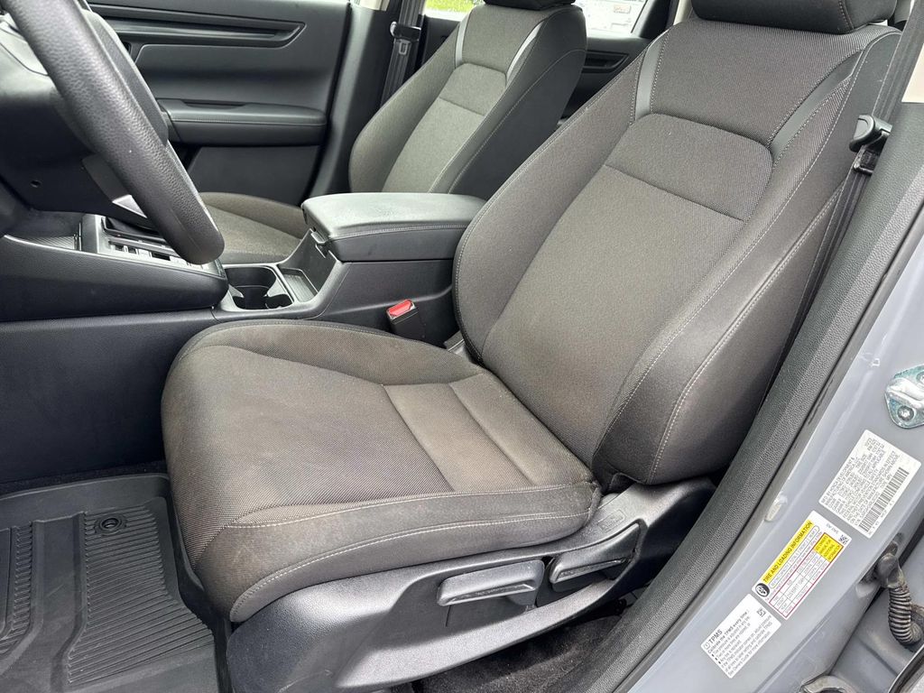 2024 Honda CR-V LX - Photo 27