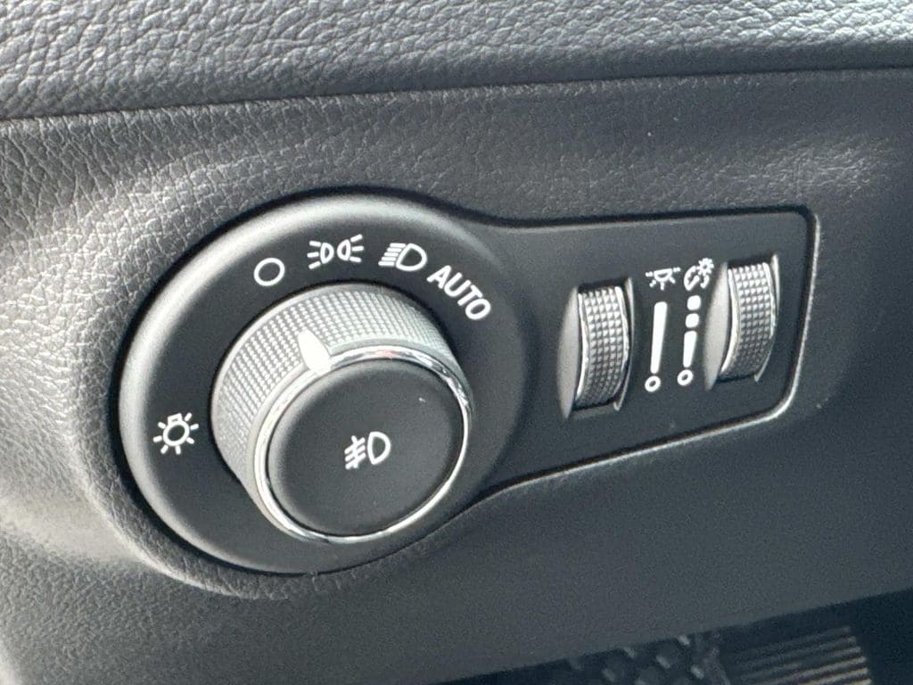 2020 Jeep Compass Altitude - Photo 28