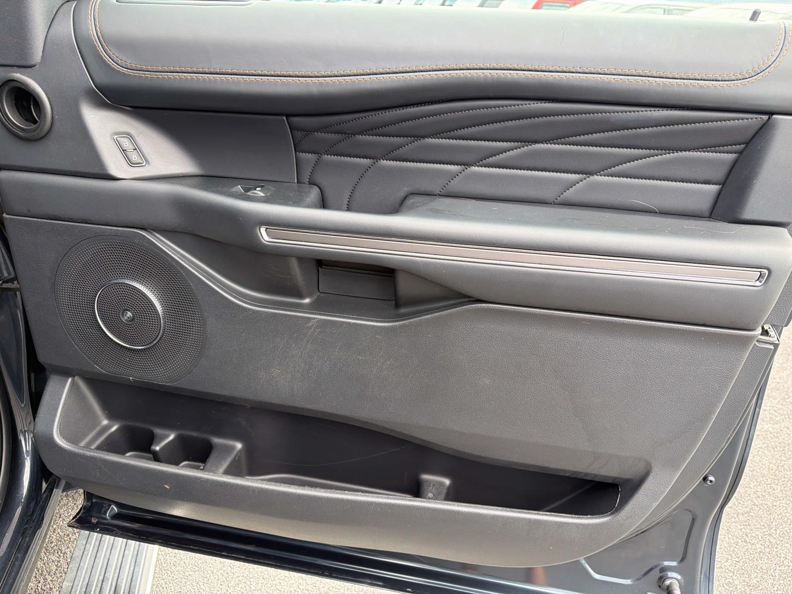 2023 Ford Expedition Platinum - Photo 25