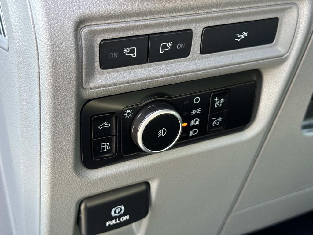 2023 Ford F-150 XLT - Photo 32