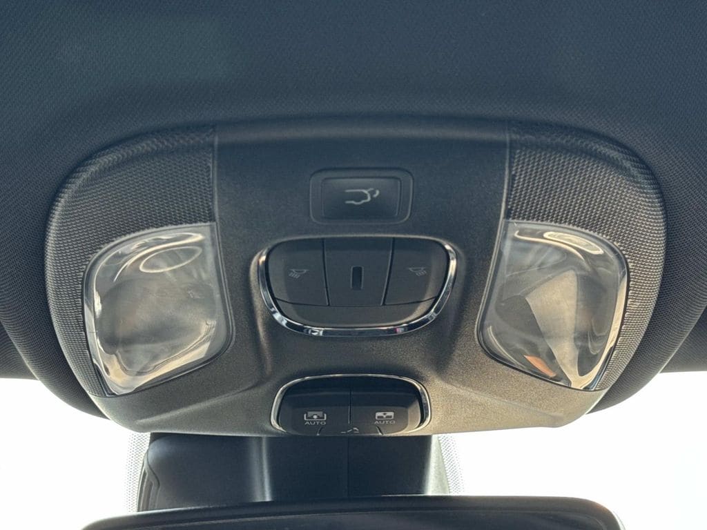 2025 Jeep Compass Limited - Photo 18