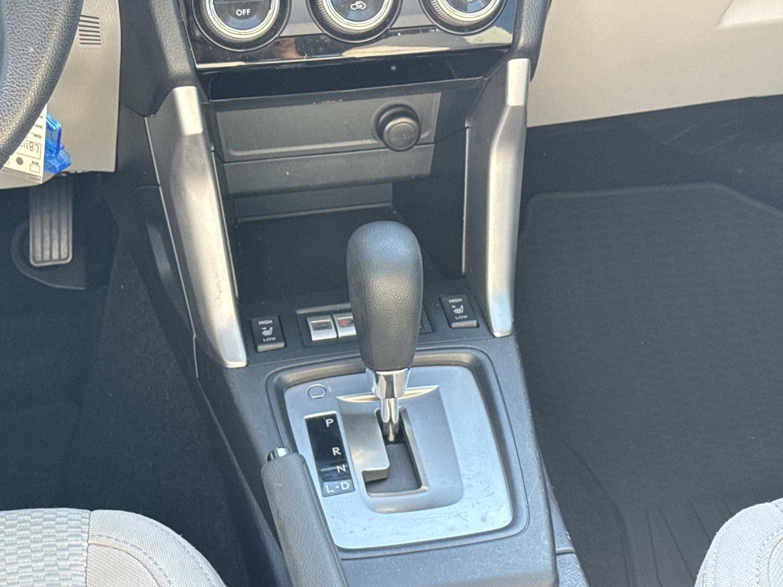 2017 Subaru Forester Premium - Photo 16