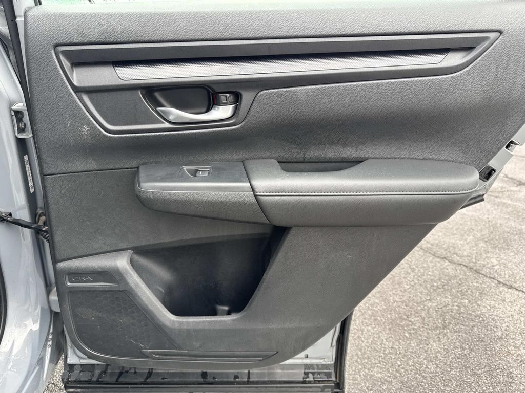 2024 Honda CR-V LX - Photo 20