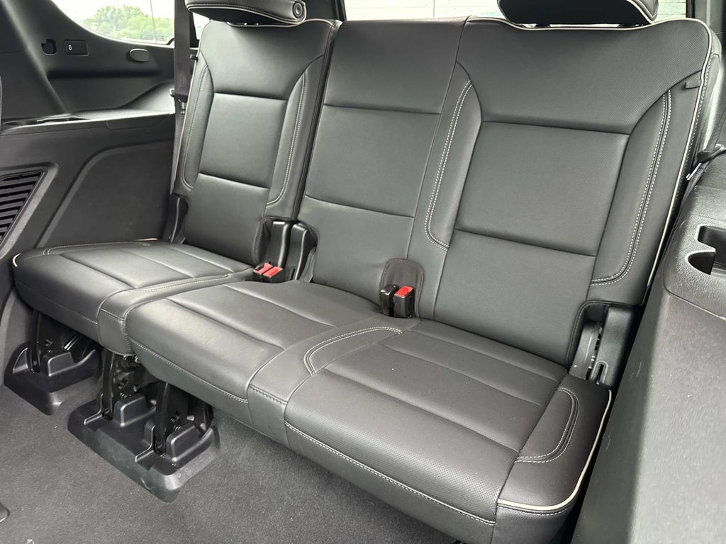 2024 Chevrolet Tahoe Premier - Photo 24