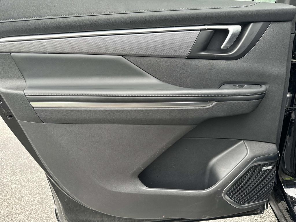 2026 Buick Enclave Sport Touring - Photo 21