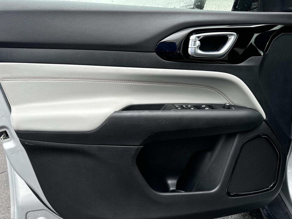 2024 Jeep Compass Limited - Photo 28