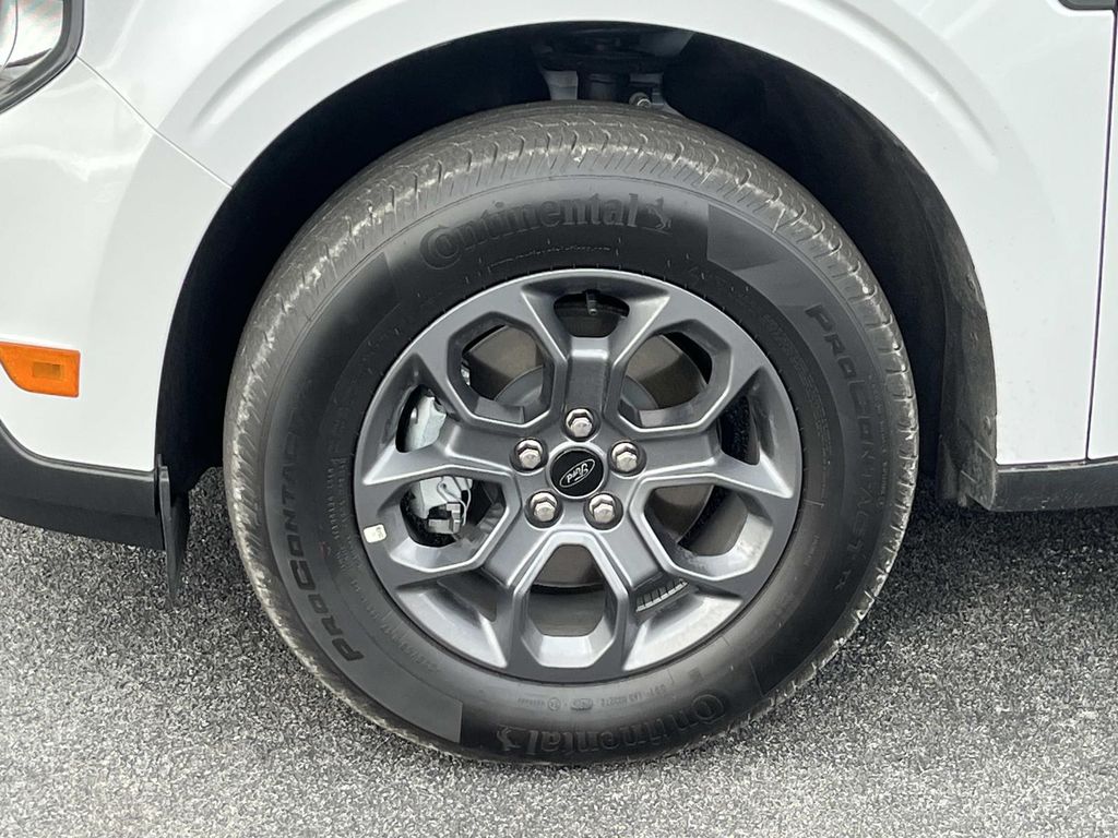 2025 Ford Maverick XLT - Photo 11