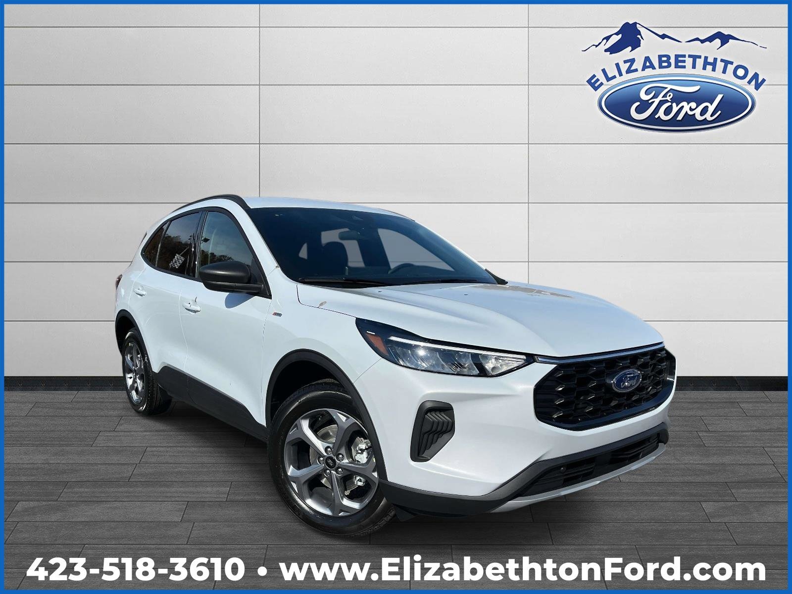 2026 Ford Escape ST-Line AWD's photo