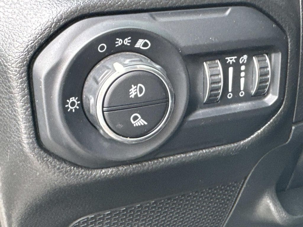 2022 Jeep Gladiator Sport - Photo 28
