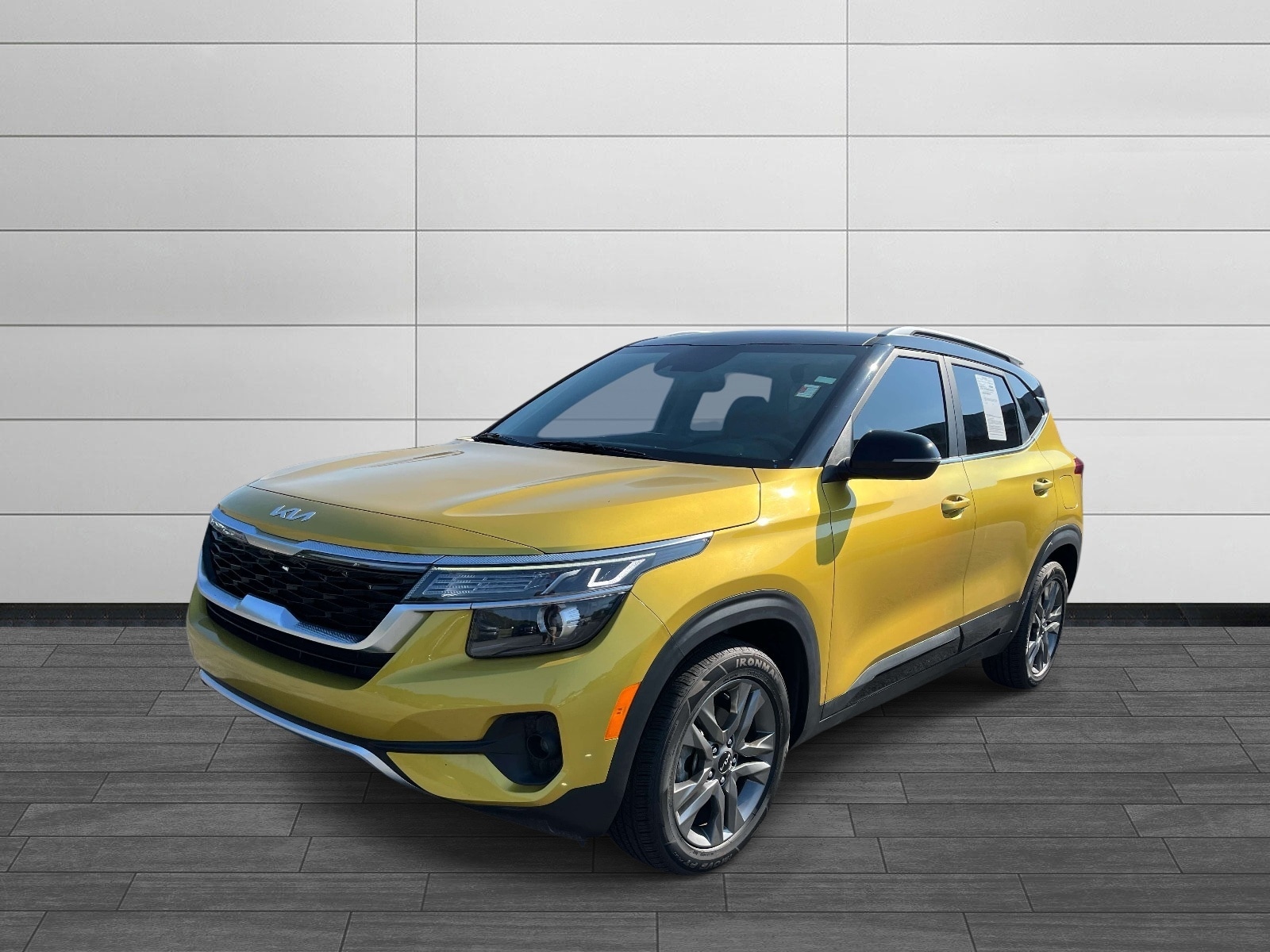 2023 Kia Seltos S - Photo 7