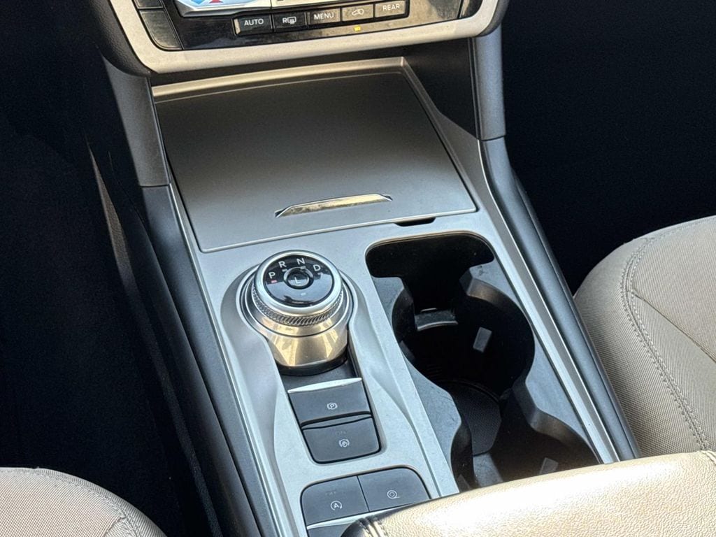 2024 Ford Explorer XLT - Photo 17