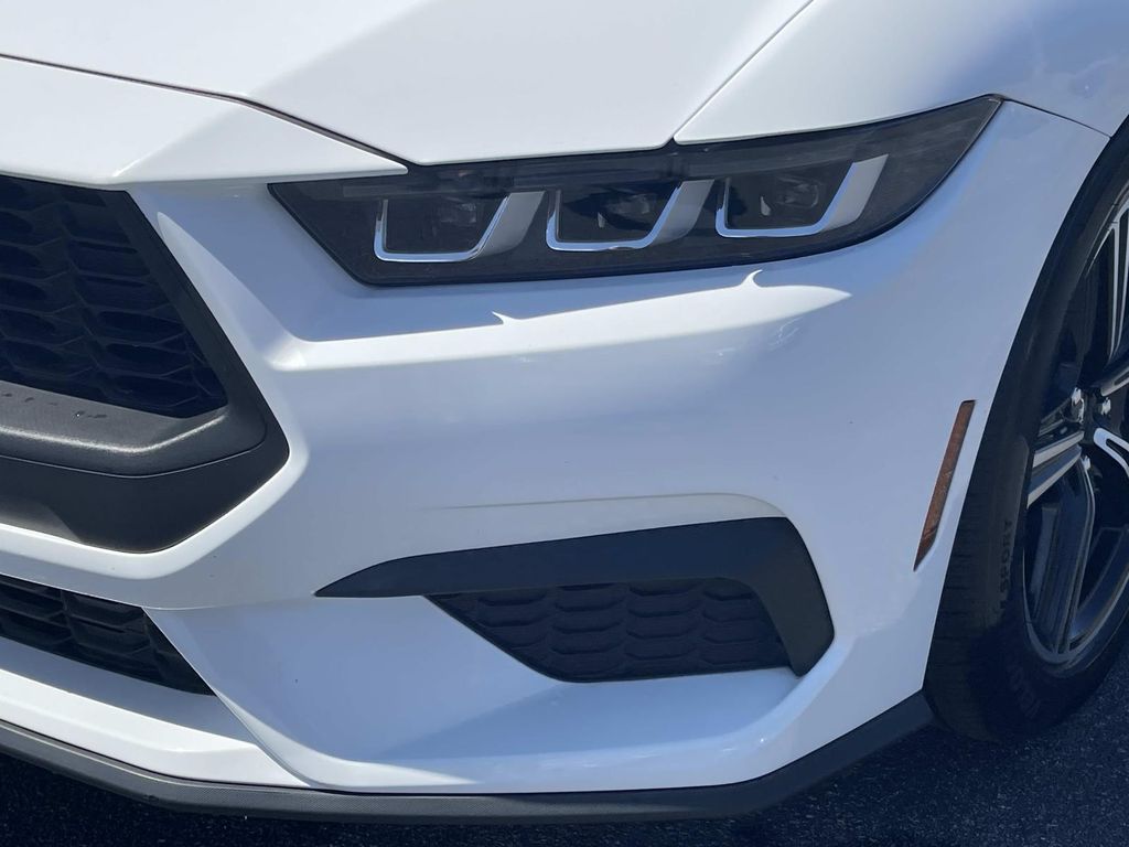 2024 Ford Mustang EcoBoost Premium - Photo 9