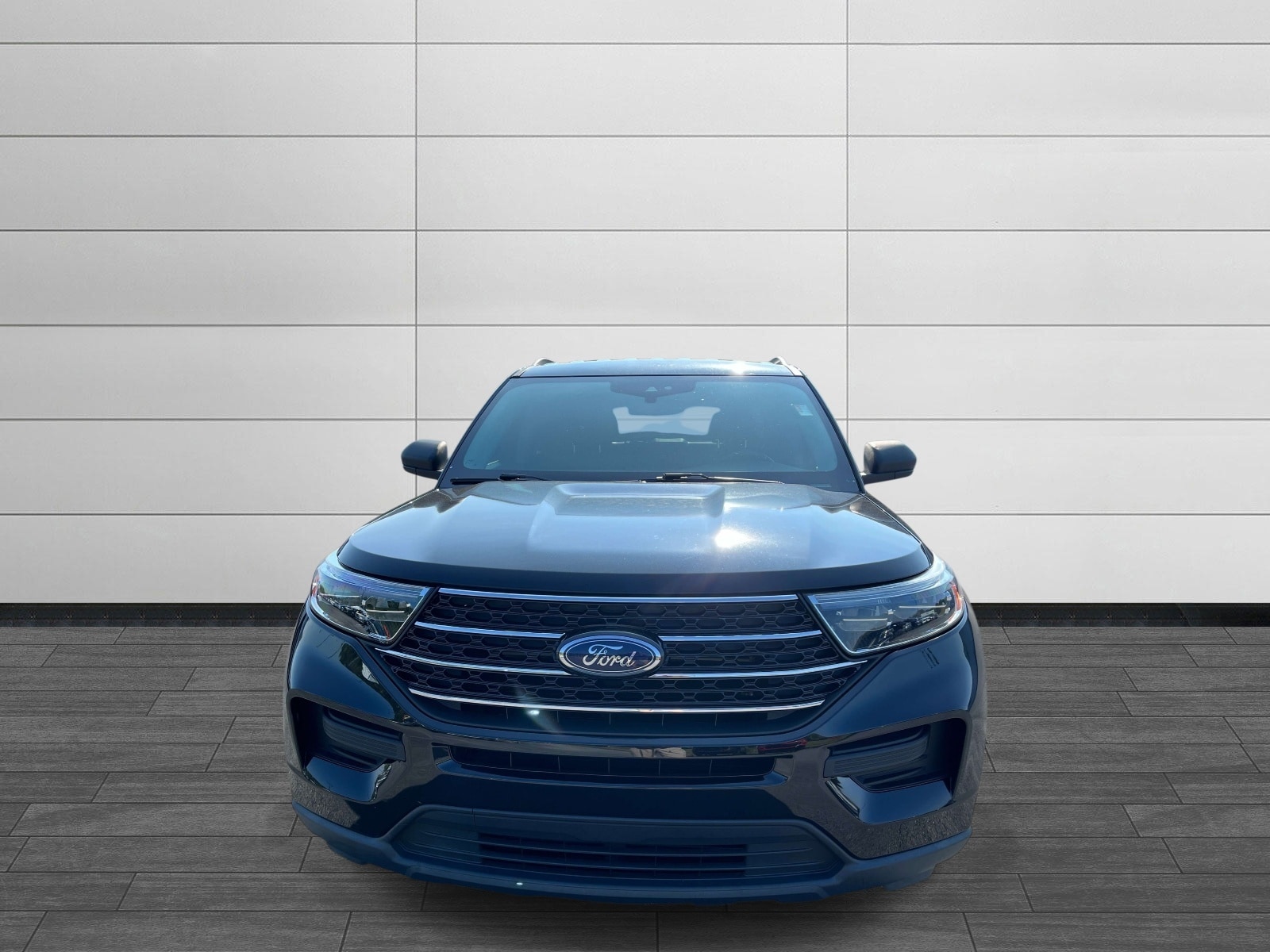 2021 Ford Explorer XLT - Photo 8