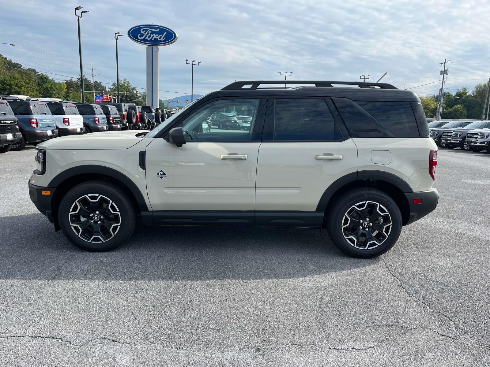 2025 Ford Bronco Sport Outer Banks - Photo 6