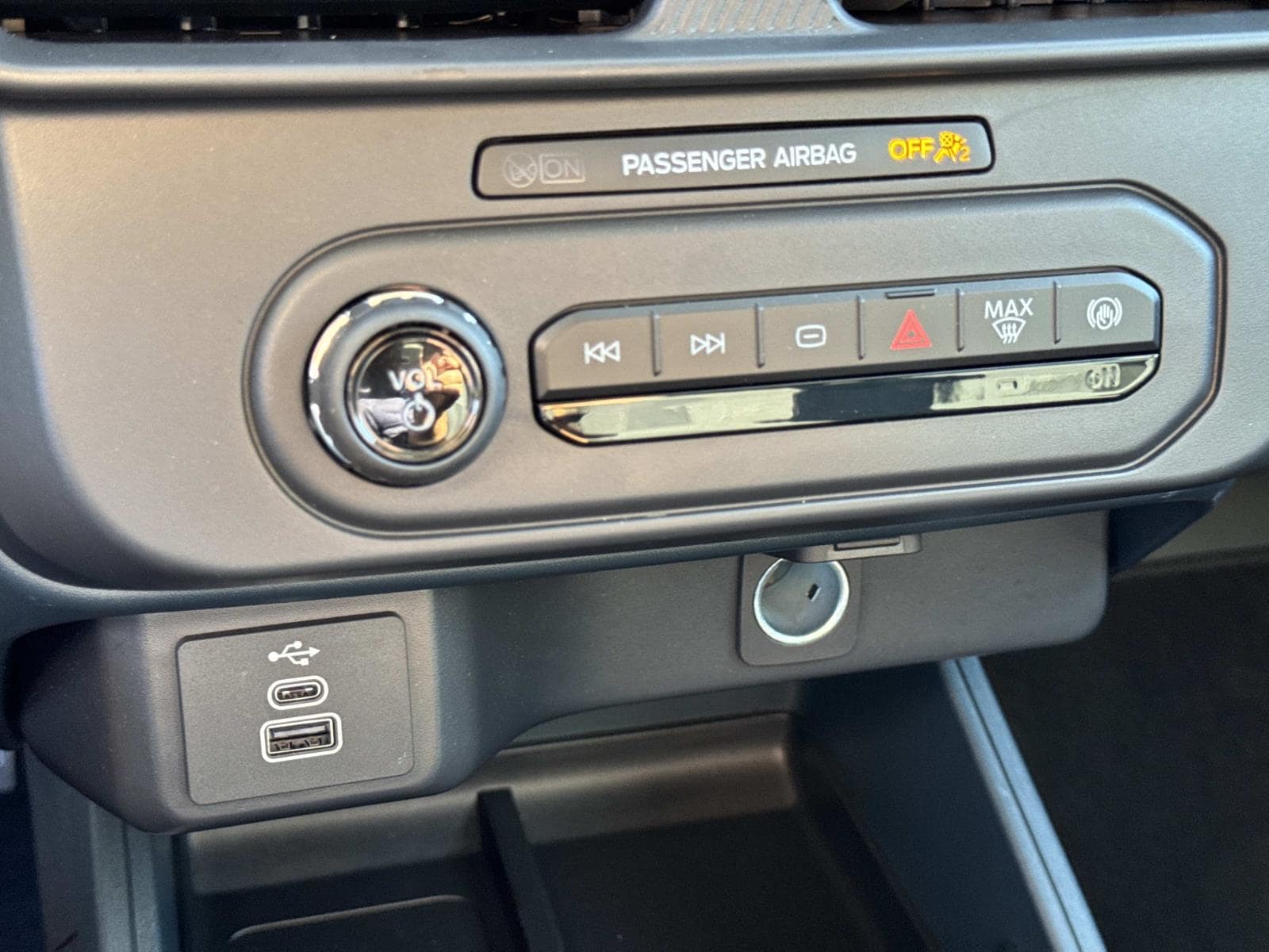 2026 Ford Maverick XL - Photo 35