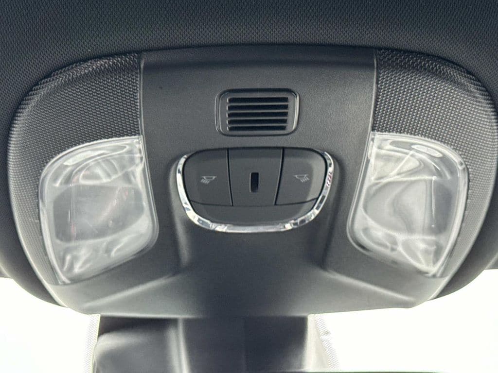 2024 Jeep Compass Limited - Photo 18