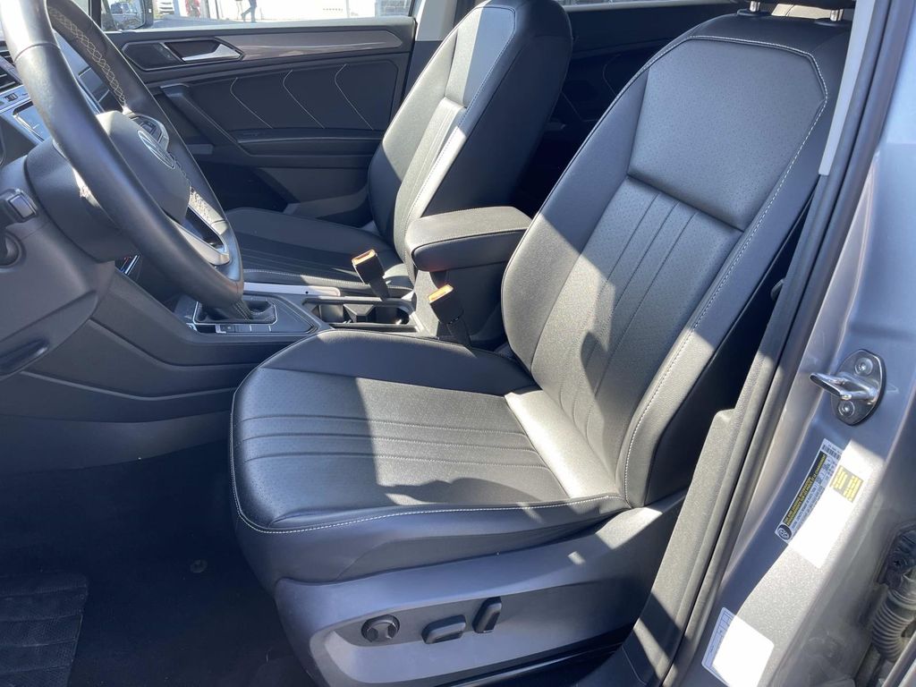 2024 Volkswagen Tiguan SE - Photo 25