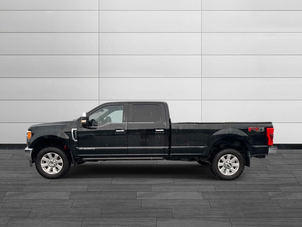 2017 Ford F-350 Super Duty Platinum - Photo 6