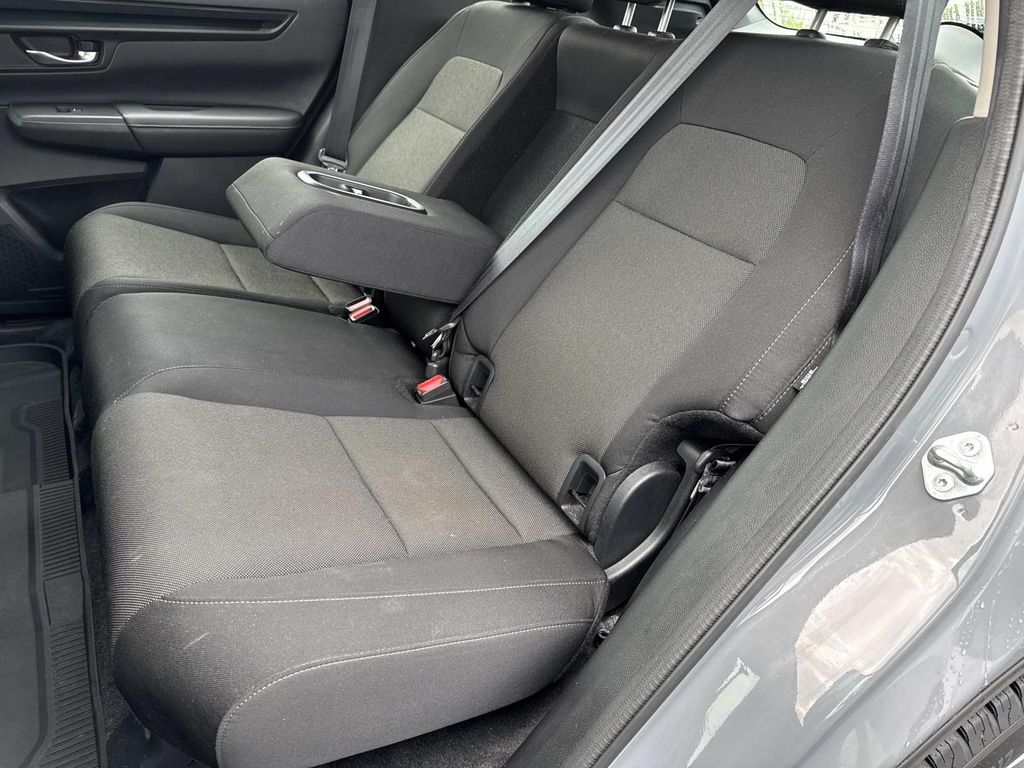 2024 Honda CR-V LX - Photo 19