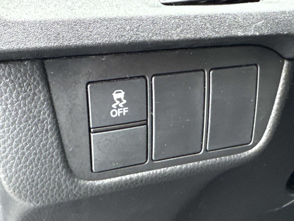 2024 Honda CR-V LX - Photo 28