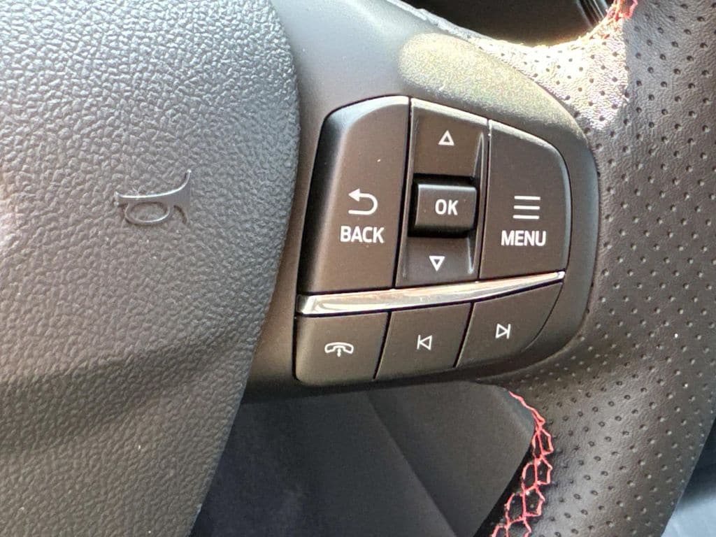 2026 Ford Escape ST-Line - Photo 28