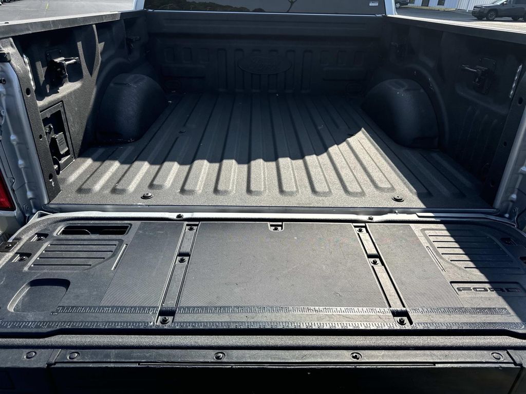 2023 Ford F-150 XLT - Photo 12